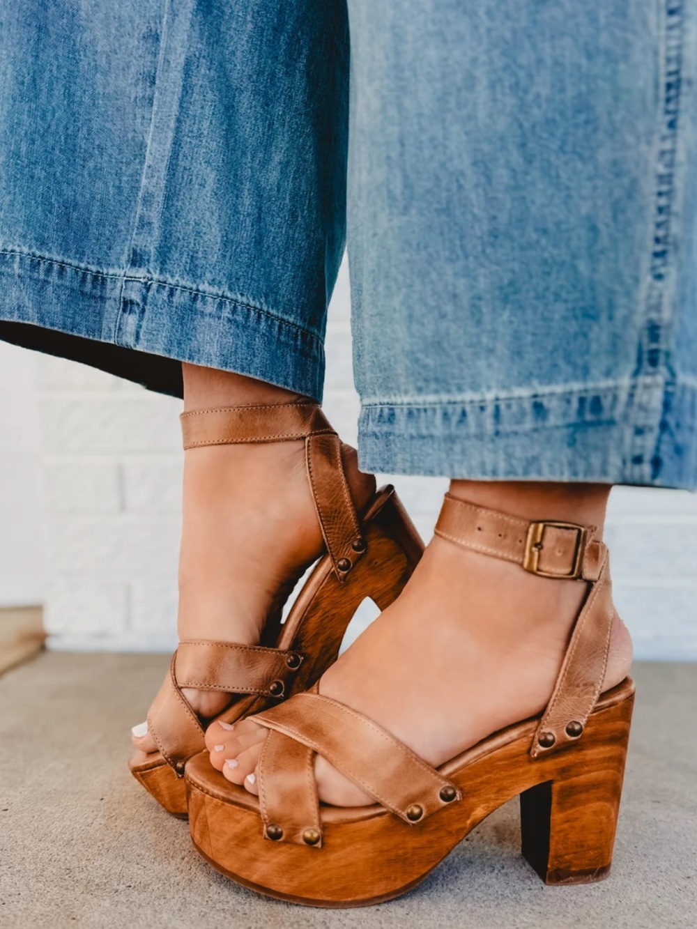 Bed Stu Kalah Platform Heel Oats Rustic Boho Leather & Wood Sandal - 6.5 - Picture 13 of 13
